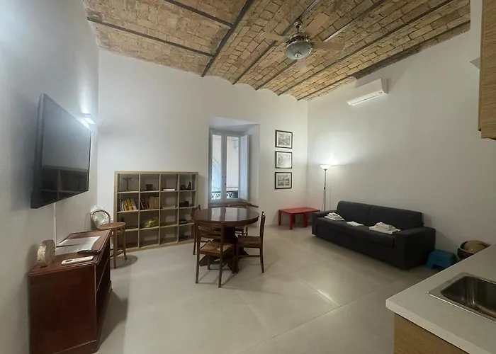 Beautiful In Authentic Trastevere Appartement *